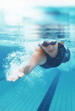 Coupe menstruelle et piscine